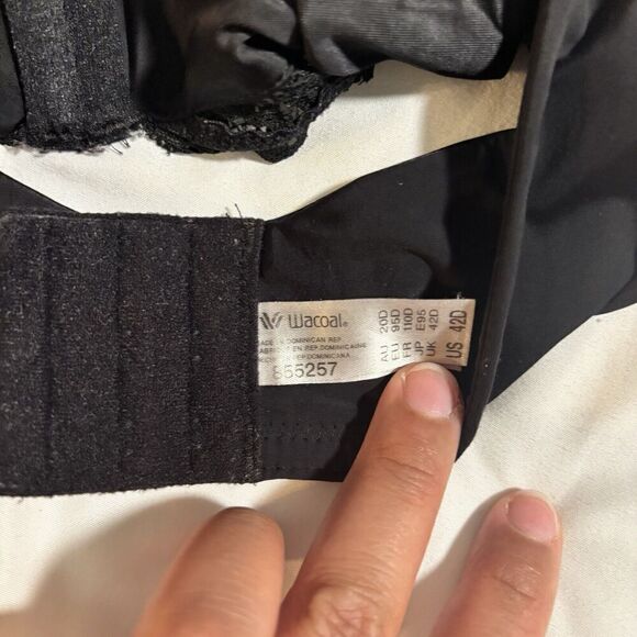Wacoal Lace Impression Black Underwire Bra 855257 42D - Picture 5 of 6